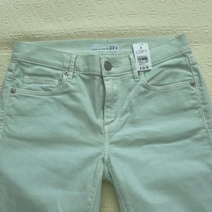 Ann Taylor Loft capris pants